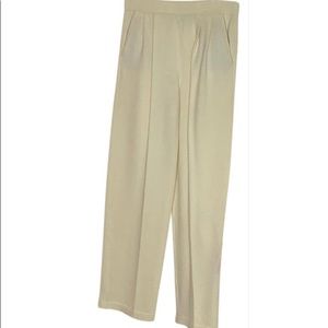 Beautiful St. John by Marie Gray Pants